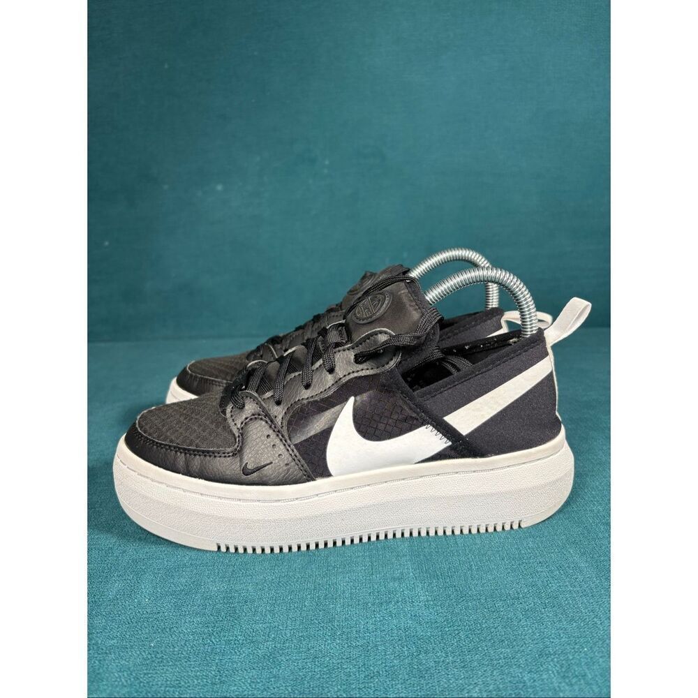 Nike Court Vision Alta Black White Platform Women’s 7.5 CW6536-001
